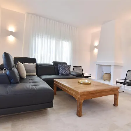 For 4 Persons In Costa Brava Vila