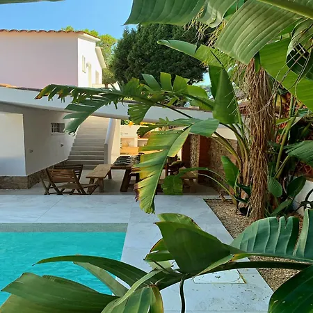 For 4 Persons In Costa Brava *
