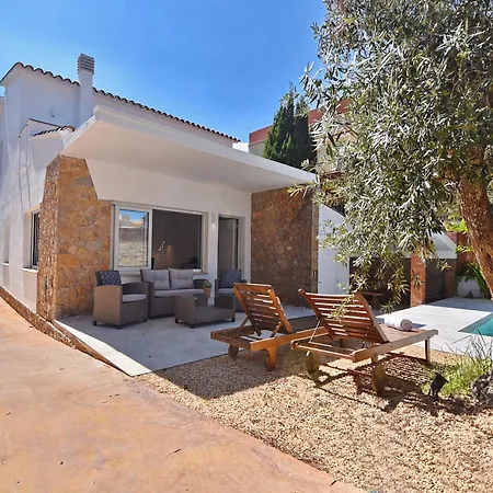 For 4 Persons In Costa Brava *